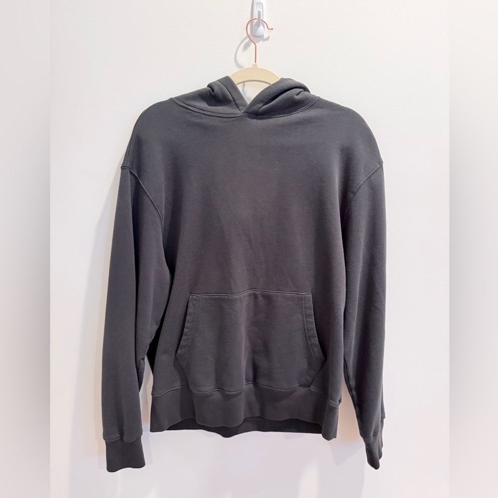 Old Navy Hoodie Sweatshirt in Charcoal Gray, Size Women’s Large / Men’s Medium